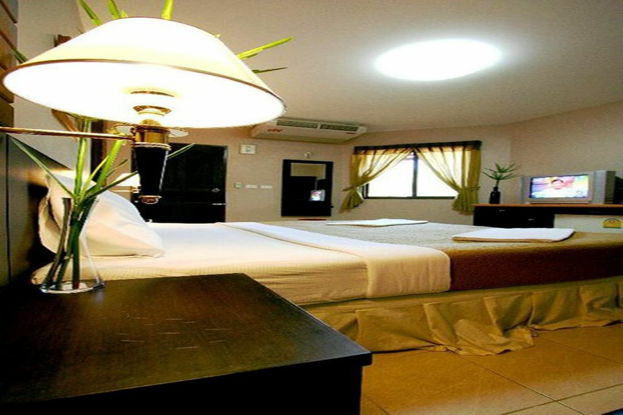 Aparthotel Pk Mansion Phuket Exterior foto